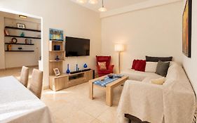 Niki Apt By The Grid Collective Parking,500Mbps,Near Oaka,Kifisias Business Hub